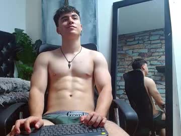 See Andre_parker online Now @ seximation.com