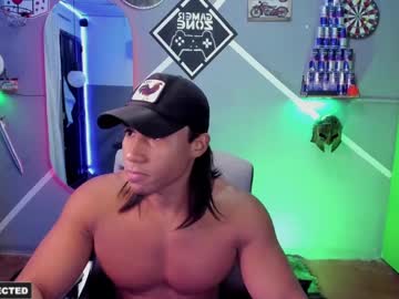 See Carl_smithh online Now @ seximation.com