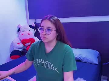 See Crystal_rennie online Now @ seximation.com