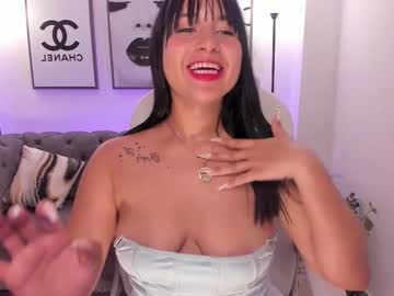 See Dandara_thompsson online Now @ seximation.com