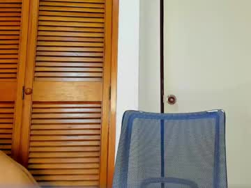 See Dylanstonne1 online Now @ seximation.com