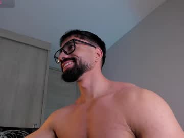 See Edrick_walton online Now @ seximation.com