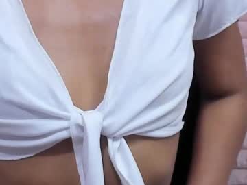 See Gletty_noa online Now @ seximation.com