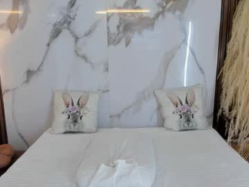 See Hannahill69 online Now @ seximation.com