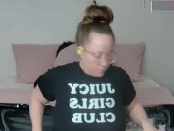 See Julimonroe online Now @ seximation.com
