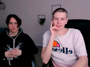 See Karl_mans online Now @ seximation.com