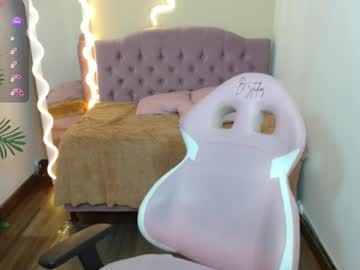 See Kendra_tay online Now @ seximation.com