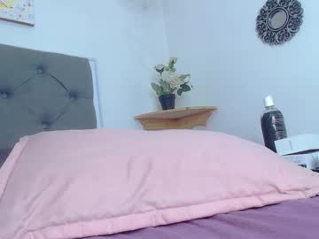 See Kim_clarck1 online Now @ seximation.com