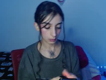 See Lil_lisaa online Now @ seximation.com