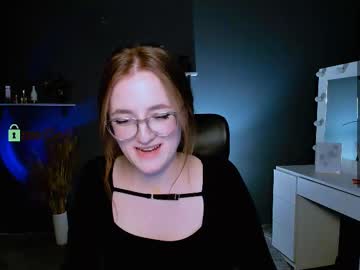 See Luna_berryy online Now @ seximation.com