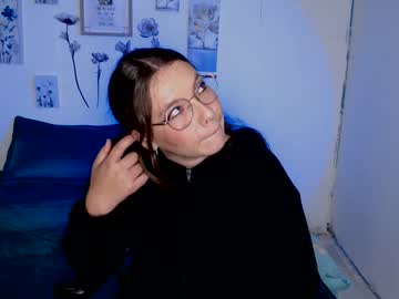 See Mariana__666 online Now @ seximation.com