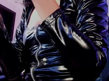 See Pia_mo online Now @ seximation.com