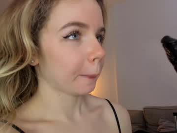 See Stella_vans online Now @ seximation.com