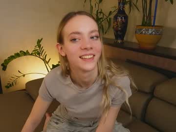 See Sunnivaharder online Now @ seximation.com