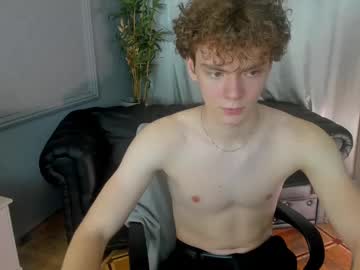 See Tommy_jamm online Now @ seximation.com